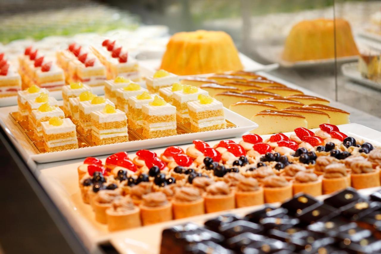 فندق نيو أوتاني طوكيو ذا مين المظهر الخارجي الصورة A display of petit fours
